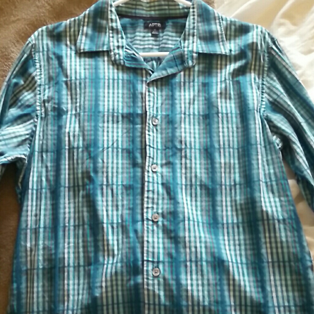 Apt 9 Dress Shirt